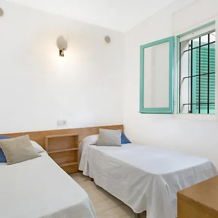 Apartment Geranis *