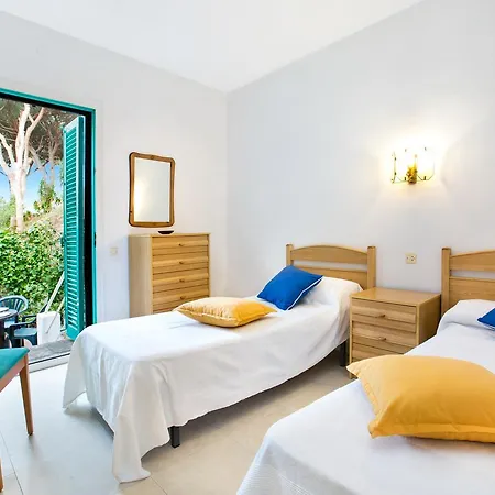 Apartment Geranis *